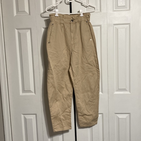 GB cotton blend khaki pants size LARGE girls & woman’s MEDIUM - Picture 1 of 9